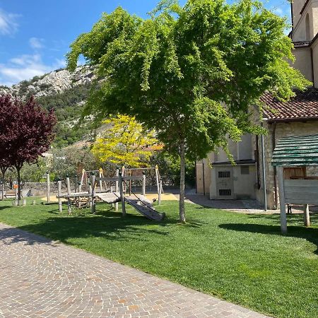 Appartamenti Le Tre Rose Torbole Sul Garda Eksteriør billede